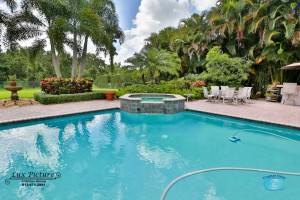 5 Ways Pool Owners Can Save on Water Bills